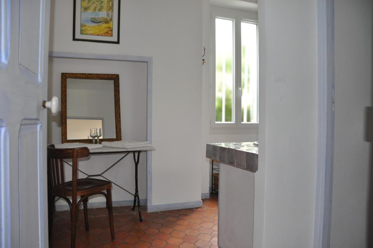 Bed and Breakfast La Figuiere Fontaine De Vaucluse Exteriér fotografie
