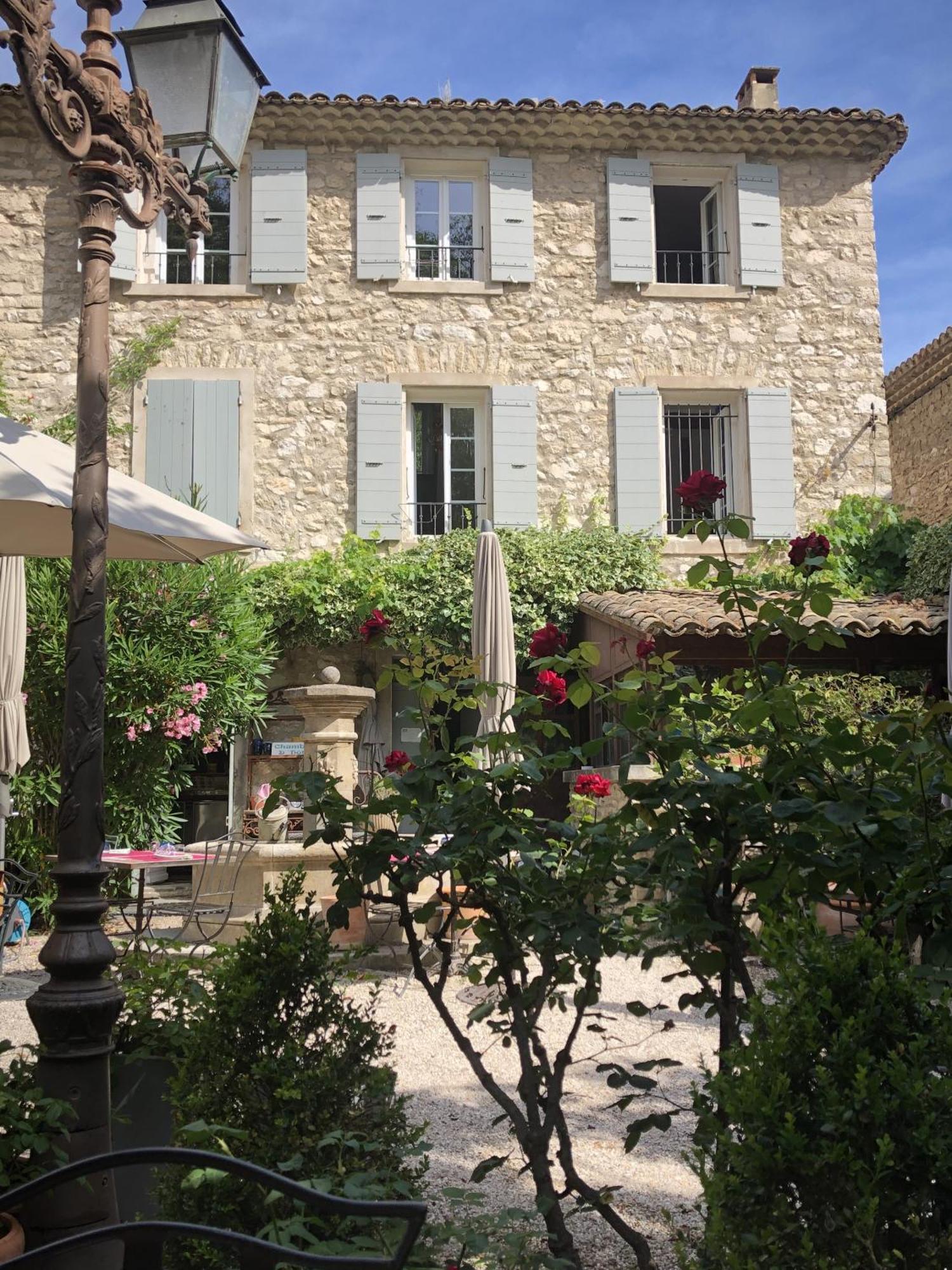 Bed and Breakfast La Figuiere Fontaine De Vaucluse Exteriér fotografie